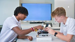 💡 The Circle @QAST